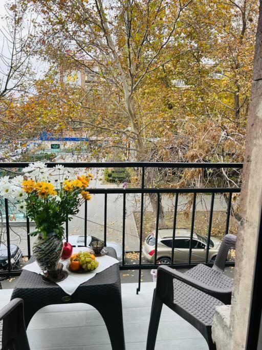 Spacious 2 Bedrooms In The Center Of Yerevan Exterior foto